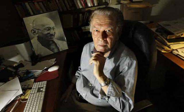 На 91 году жизни умер Джин Шарп, американский ученый, ставший одним из идейных вдохновителей «арабской весны»
