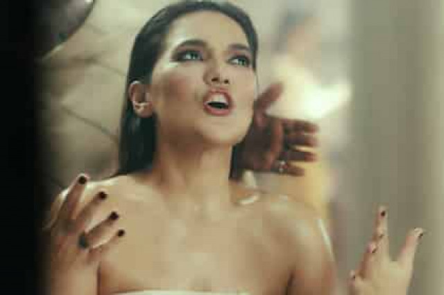 Турки углядели терроризм и распутность в песнях и запретили их
