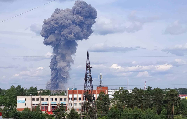 Число пострадавших при взрывах на заводе тротила в Дзержинске увеличилось до 82