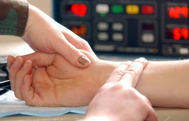 Японская компания разработала футболку, измеряющую пульс