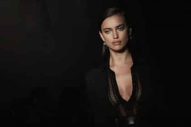 Ирину Шейк впервые допустили до показа Victoria's Secret

