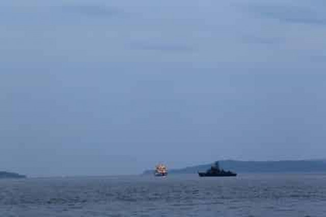 Выжившие моряки траулера «Дальний Восток» получили сильное переохлаждение
