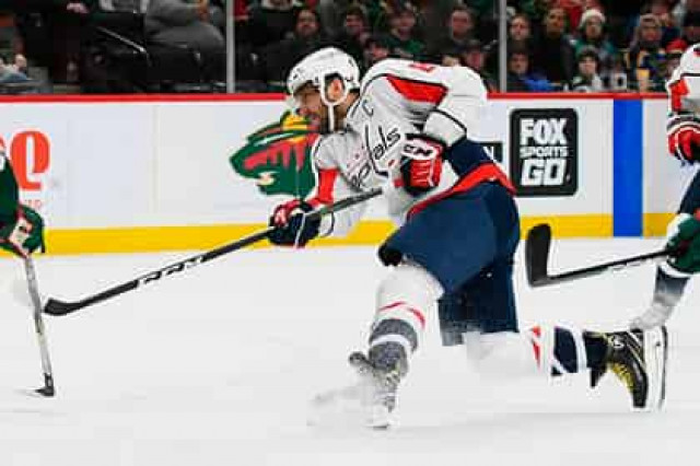 Овечкин провел тысячный матч в НХЛ
