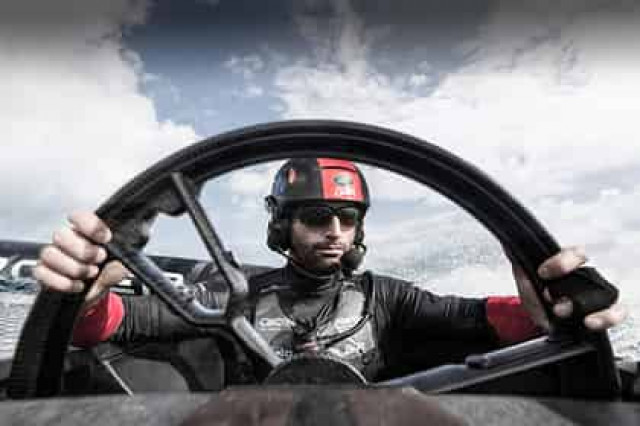 Инженеры Jaguar сделали штурвал для яхты олимпийского чемпиона