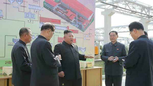 Ким Чен Ын впервые за 20 дней появился на публике