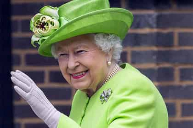 Британская королева отказалась от нужной операции