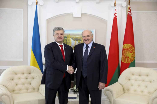 Розмови з українськими президентами Лукашенко використовував для того, щоб подорожче продати Кремлю суверенітет Білорусі - Портников