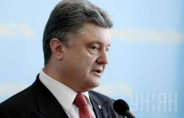 Порошенко: Украина испытывает колоссальный кадровый голод и нехватку специалистов