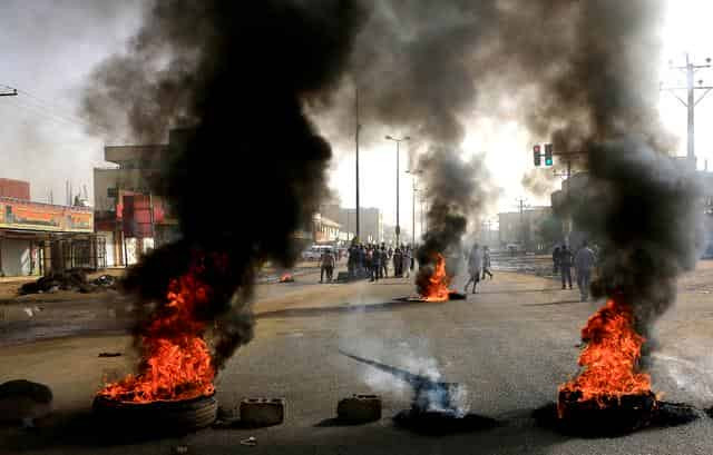 Sudanese forces storm protest camp, more than 30 people killed: medics