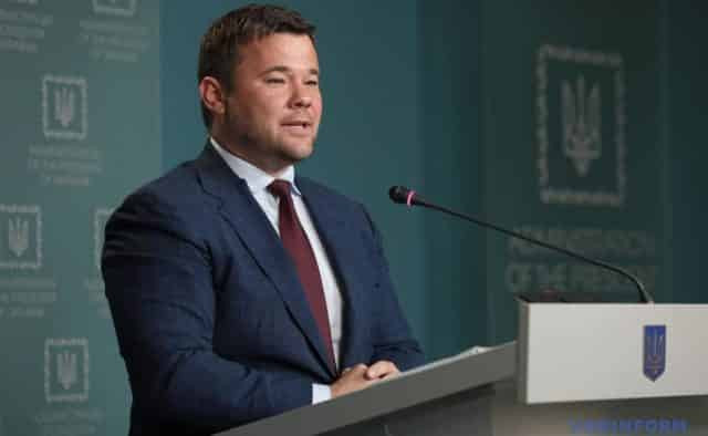 Скандал с отставкой Богдана лежит на вине Тимошенко - подробности 