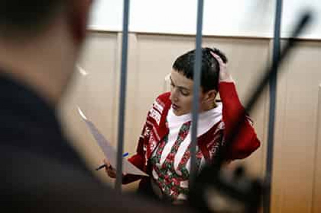 Адвокат назвал условие прекращения голодовки Савченко
