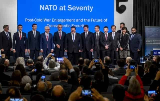 Турция осудила  греческих киприотов на церемонии НАТО