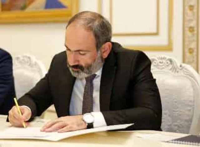 Armenia PM appoints 10 deputy ministers at 5 ministries