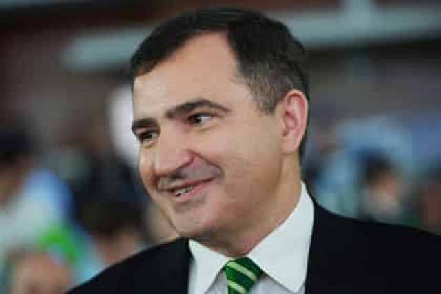 Топ-менеджер Сбербанка займется доставкой еды
