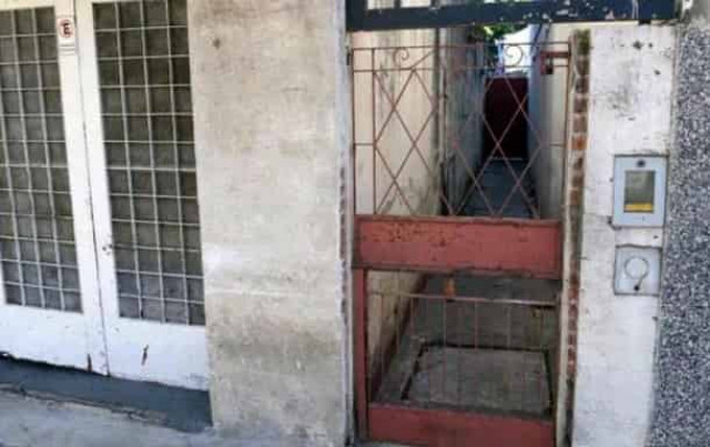 В Аргентине мужчина 19 лет удерживал супругу в заточении