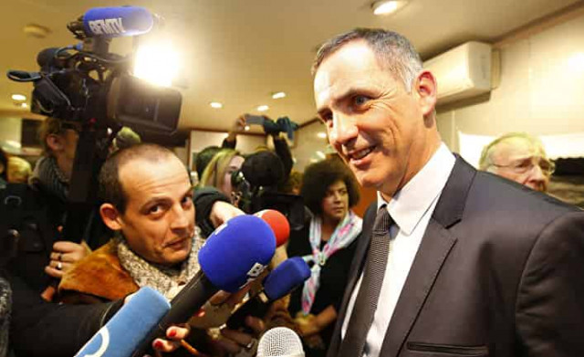 Париж столкнулся с вызовом Корсики