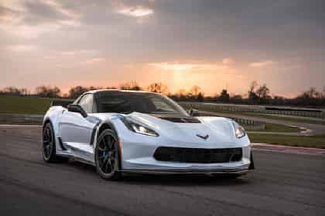 Chevrolet отметил 65-летие Corvette спецверсией за 140 тысяч евро