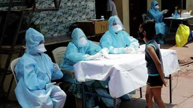 Число выявленных случаев заражения коронавирусом в Индии за сутки выросло