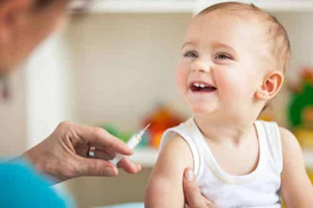 Опасная болезнь косит украинцев: медики бьют тревогу, детей не пустят в школы