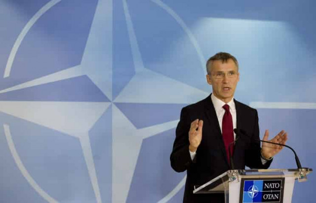 Столтенберг: холодная война ушла в прошлое, там она должна и оставаться