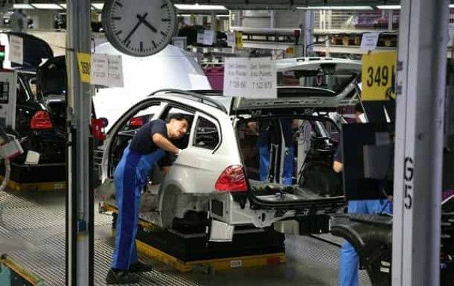 В Украине продолжает падать автопроизводство