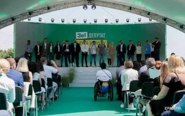 Некоторые «слуги народа» в Трускавце вместо лекций ходили в SPA 