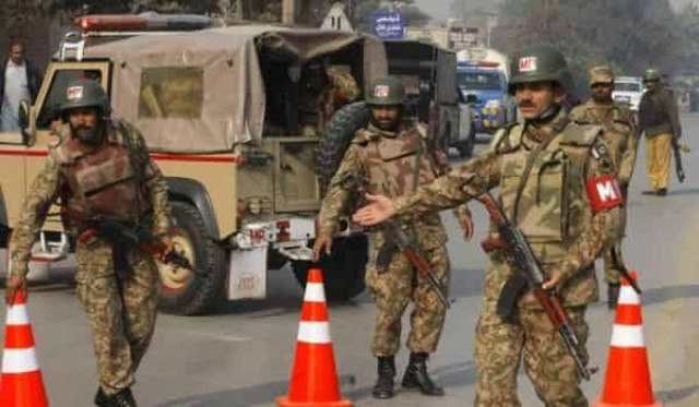 У Пакистані підірвали автомобіль з військовими