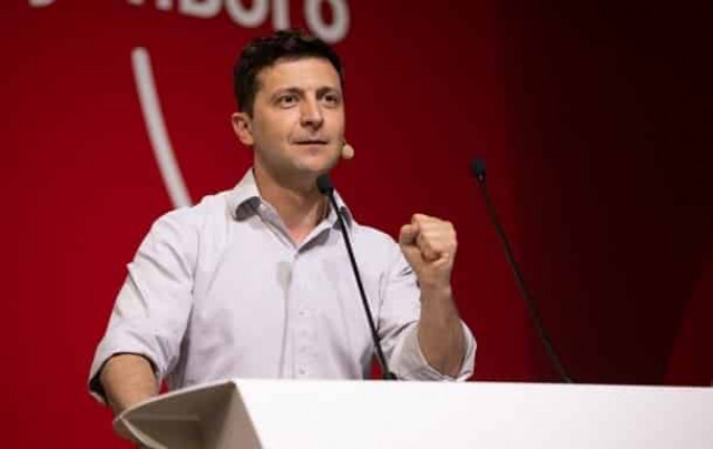 Президент лично поздравил сборную Украины с победой