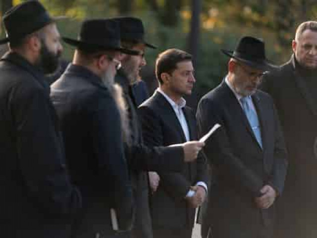 Зеленский почтил память погибших в Бабьем Яру