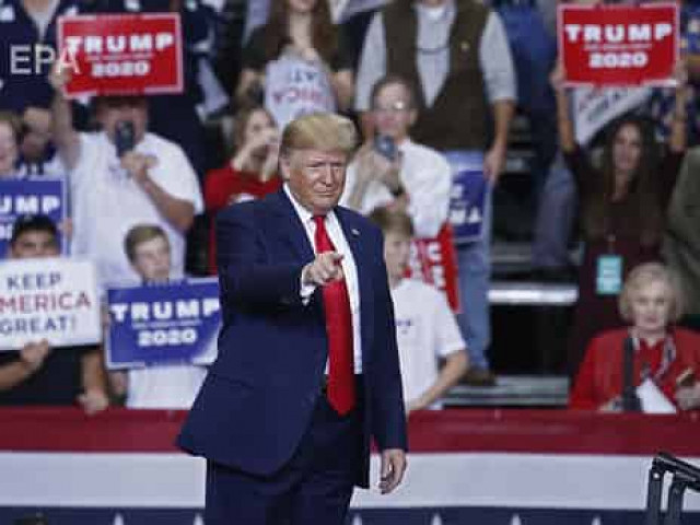 Трамп предложил допросить Байдена и его сына