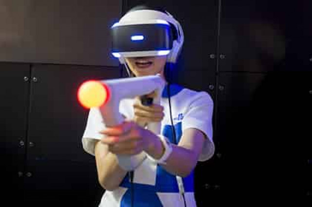 Sony снизила цену на PlayStation VR
