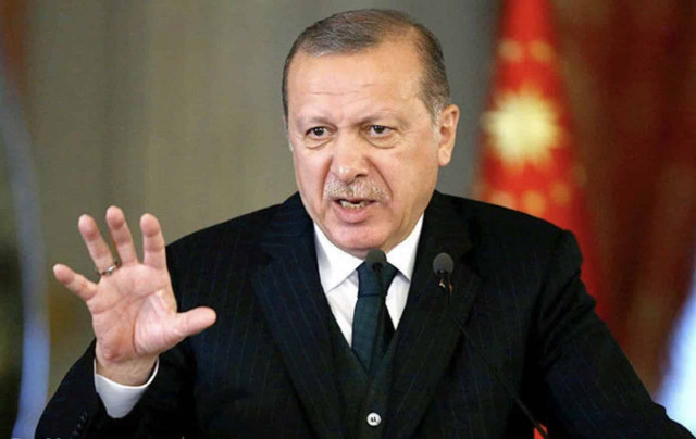 Эрдоган обещает очистить север от террористов 
