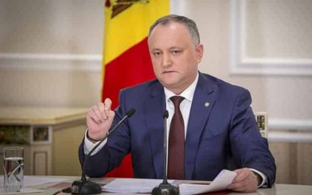 Конституційний суд Молдови відсторонив від посади президента Додона