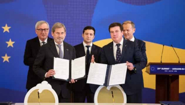 Ukraine, EU sign five financial agreements