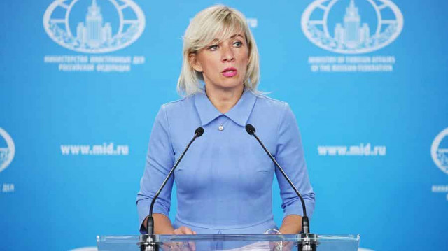 Захарова поблагодарила Украину за пропуск российского самолета