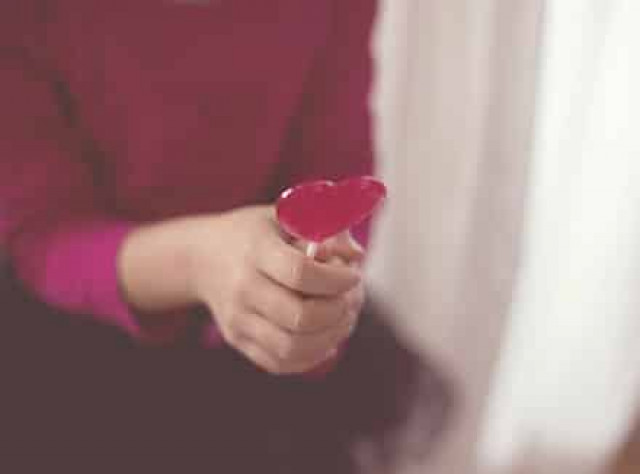 Почему трудно любить тех, кто сам себя не любит