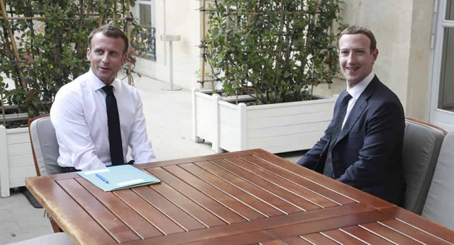Президент Франции Макрон провел встречу с Цукербергом 