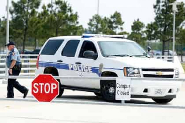 Преступник застрелил шестерых близ Хьюстона