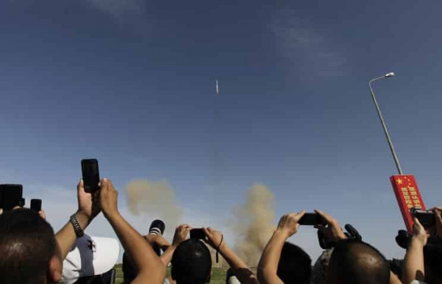 Китай запустил исследовательский спутник Земли