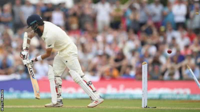 Sri Lanka v England: Moeen Ali to move down batting order