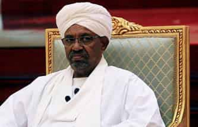 More than 100 people arrested from president’s team in Sudan, including prime minister
