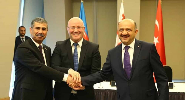 Министры обороны Азербайджана, Грузии и Турции встретятся в Габале
