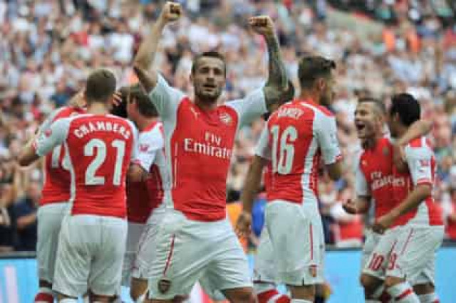 «Арсенал» разгромил «Манчестер Сити» и завоевал Суперкубок Англии