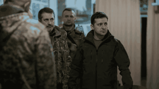 У Зеленського хочуть скасувати обов'язковий призов в армію: приголомшуюча заява