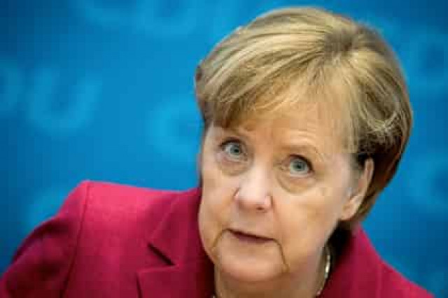 Германия призвала бороться с ненавистниками евреев