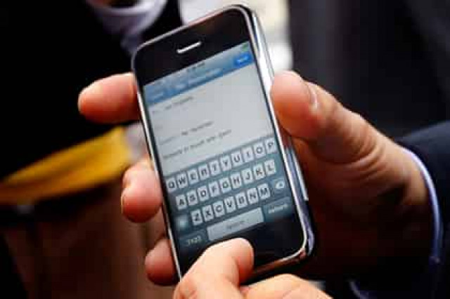 Раскрыта причина «тормозов» старых iPhone