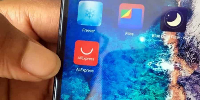 В интерфейсе популярного онлайн-маркета появилась опция доставки из Украины