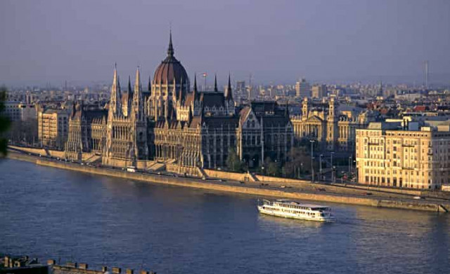 Венгрия перекрыла Украине переговоры по вступлению в НАТО и похоронит мечту о ЕС
