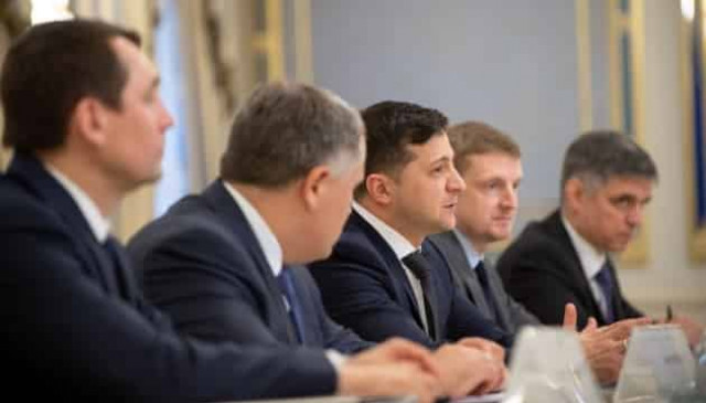 President Zelensky, EU Commissioner Várhelyi discuss Ukraine’s progress in reform