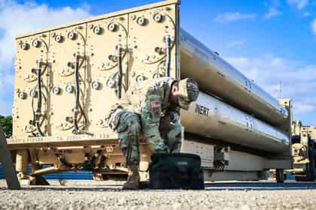 США потеснили Россию на мировом рынке оружия
